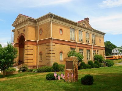 Photo of New Alexandria, Pennsylvania